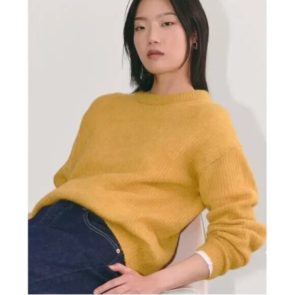 Everlane Cocoon Crew Alpaca Wool Blend Knit Golden Yellow Sweater Size S Casual - Picture 13 of 13